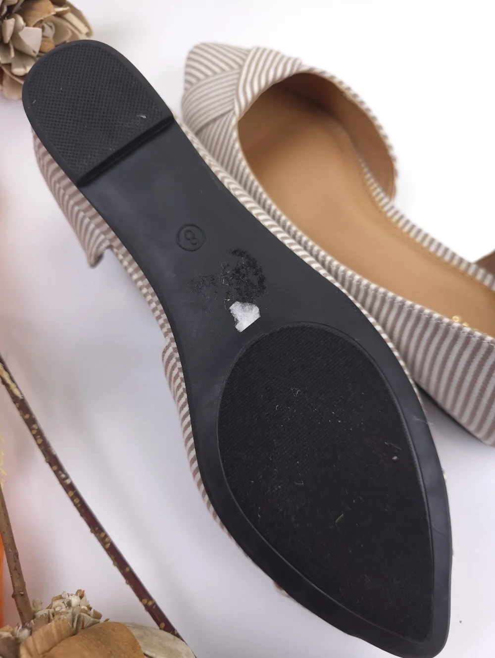 Womens White Tan Striped Flats Sz 8 - Picture 11 of 11